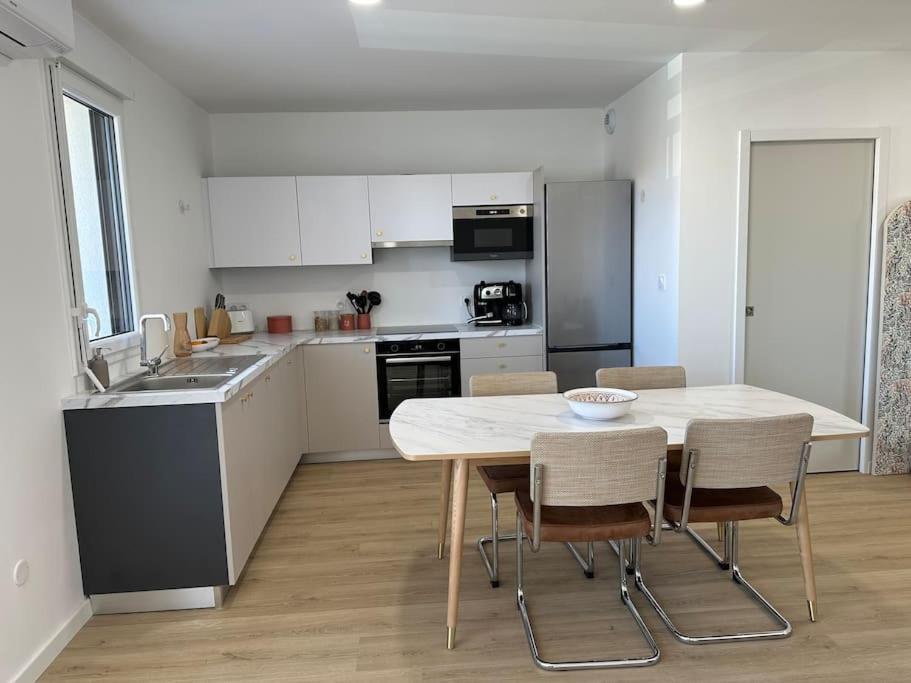Tres Bel Appartement Neuf - Parking Et Terrasse Biscarrosse Exterior photo